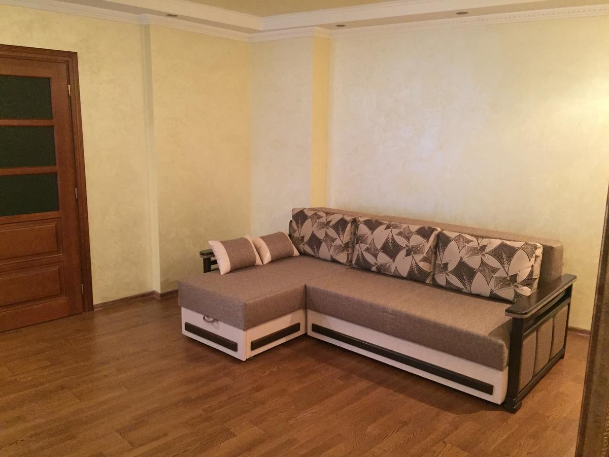 Apartment On Kostyushka 20 Leopoli Esterno foto
